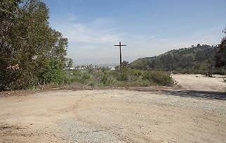 road a6 ne corner facing parking-322x203