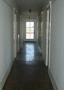 upstairs hallway-216x302