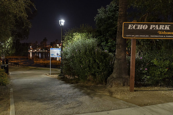 Echo Park Lake 20080912 JH026