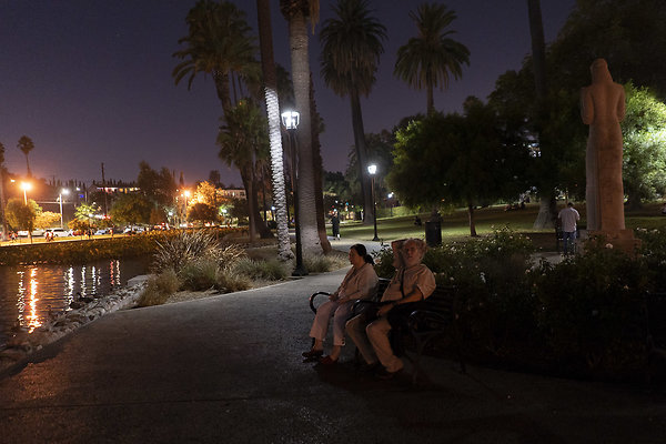 Echo Park Lake 20080912 JH067