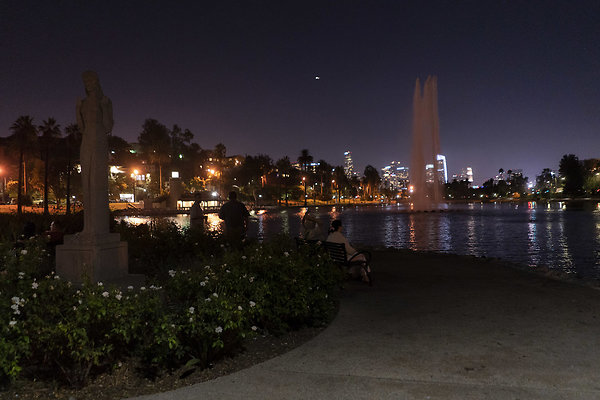 Echo Park Lake 20080912 JH064
