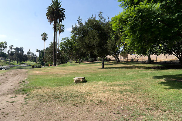 Hollenbeck Park 180911JH006