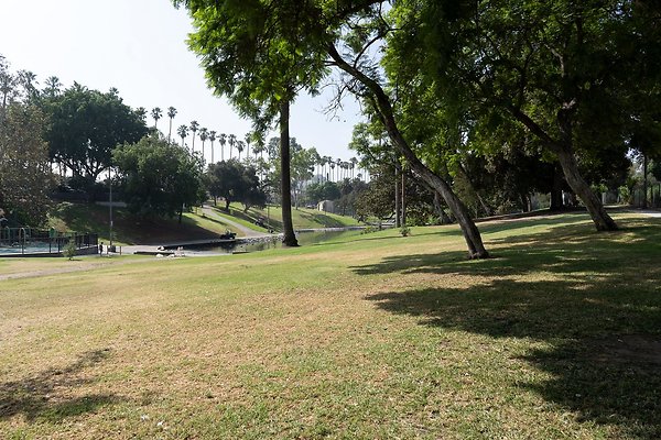 Hollenbeck Park 180911JH003