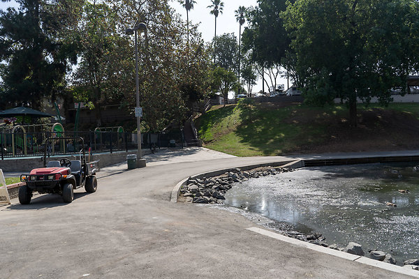 Hollenbeck Park 180911JH009