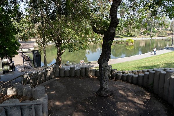 Hollenbeck Park 180911JH053