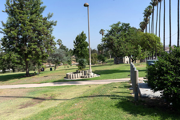 Hollenbeck Park 180911JH056