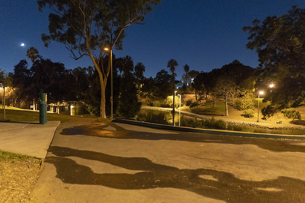 Hollenbeck Park at Night20180914JH0006