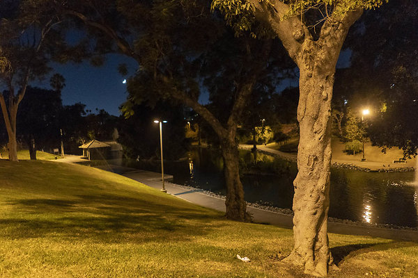 Hollenbeck Park at Night20180914JH0014
