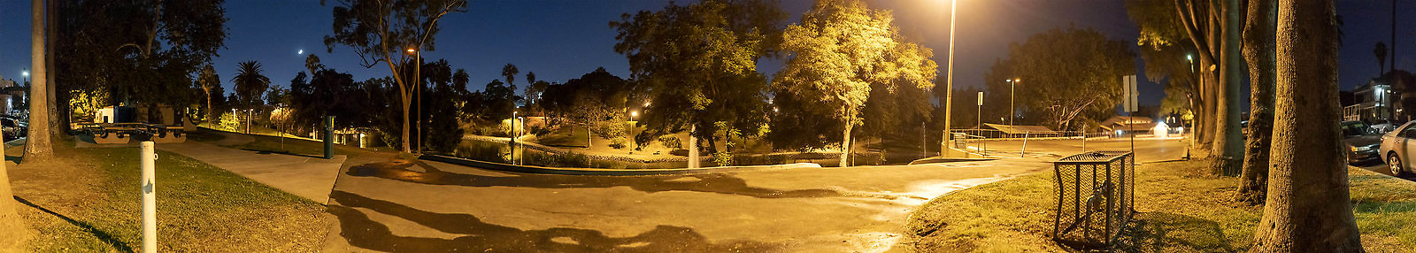Hollenbeck Park at Night20180914JH0010