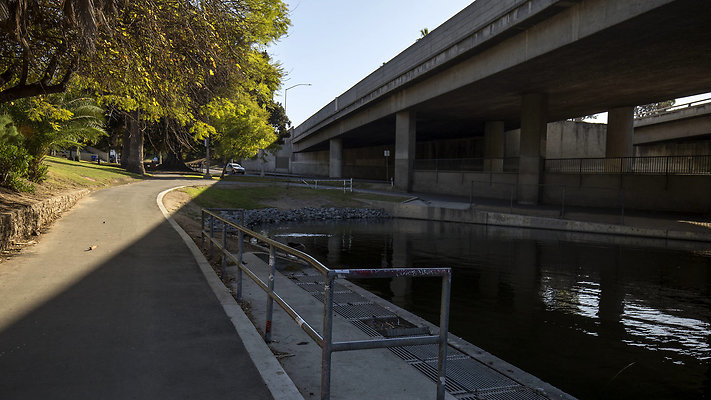 Hollenbeck Park Overpass003