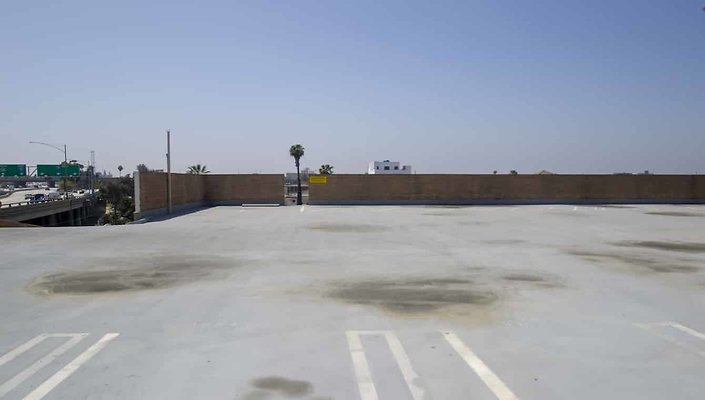 1330-N.-Pico-Parking-Lot-024