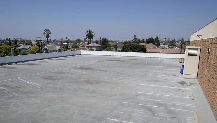 1330-N.-Pico-Parking-Lot-053