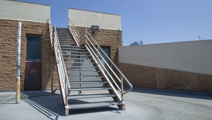 1330-N.-Pico-Parking-Lot-056