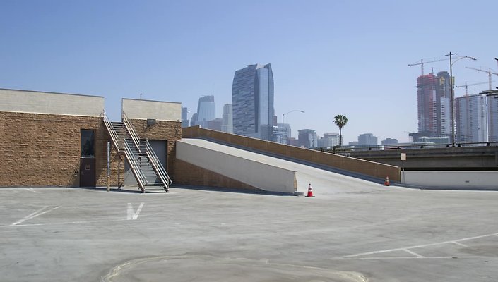 1330-N.-Pico-Parking-Lot-008