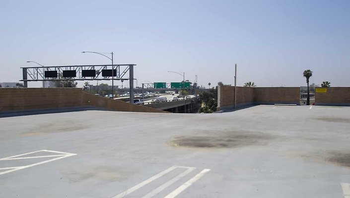 1330-N.-Pico-Parking-Lot-023