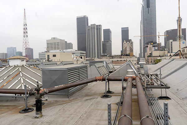 SecurityBldgRooftopCreativeScout20180925JH018