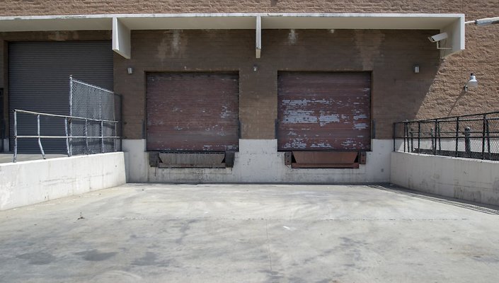 1330-N.-Pico-Loading-Dock-014