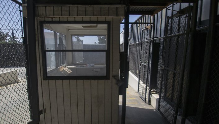 1330-N.-Pico-Loading-Dock-022