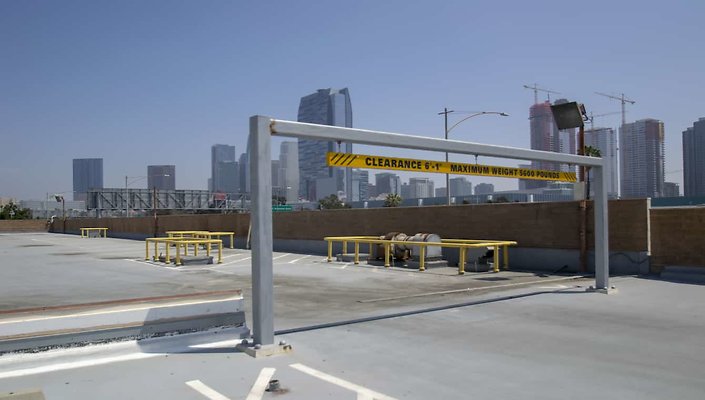 1330-N.-Pico-Parking-Lot-025