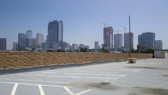 1330-N.-Pico-Parking-Lot-037