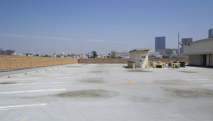 1330-N.-Pico-Parking-Lot-043
