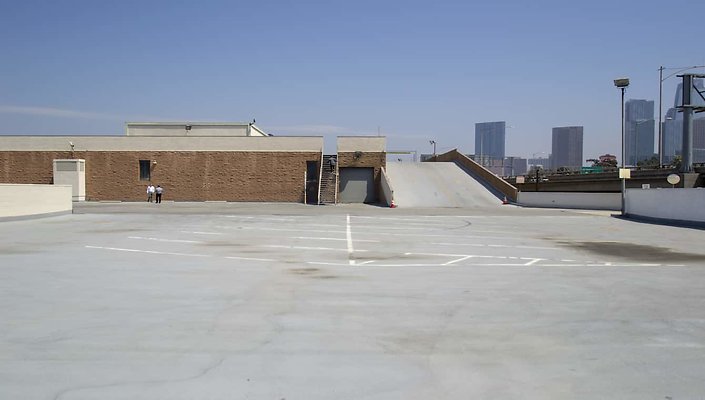 1330-N.-Pico-Parking-Lot-010