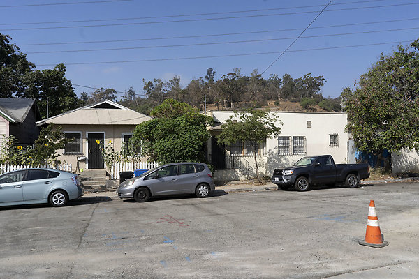 YongNakChurchAreaSt 180911JH008