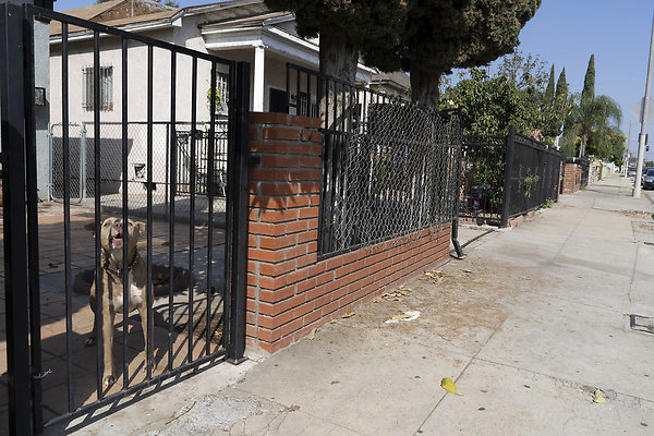 YongNakChurchAreaSt 180911JH029