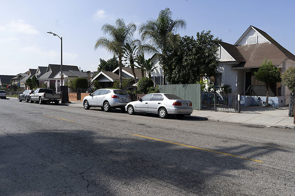 YongNakChurchAreaSt 180911JH030