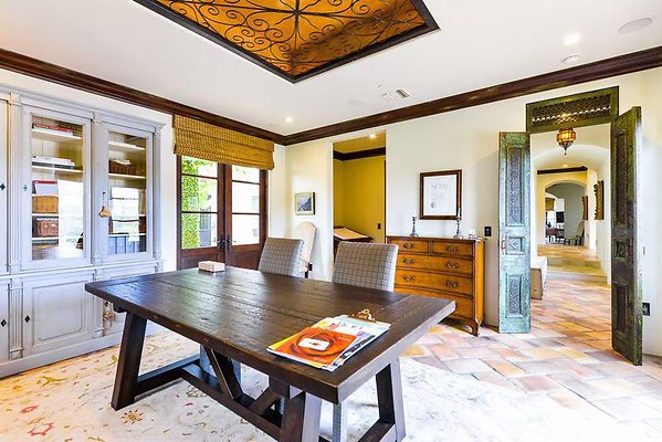 UNIVERSAL LA FILM SITESK 3