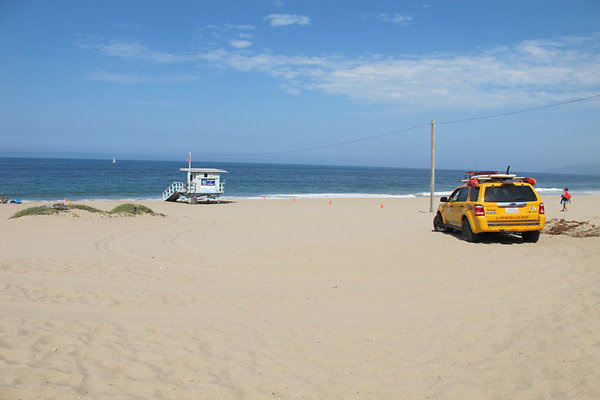 Grounds-Lifeguard Towers-1