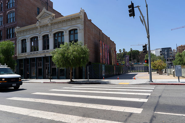 Olvera St 180911JH020