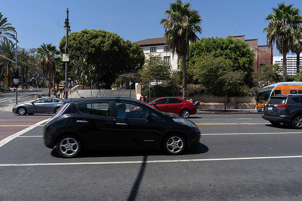 Olvera St 180911JH079