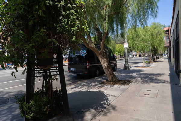 Olvera St 180911JH005