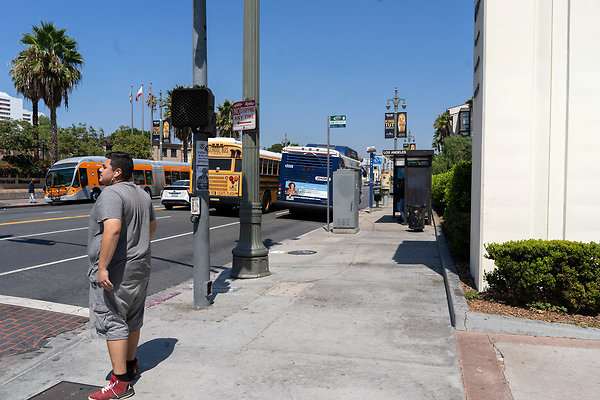 Olvera St 180911JH078