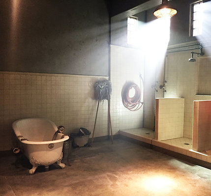 Capital+Arts+Set,+Asylum+Shower+Room (2)