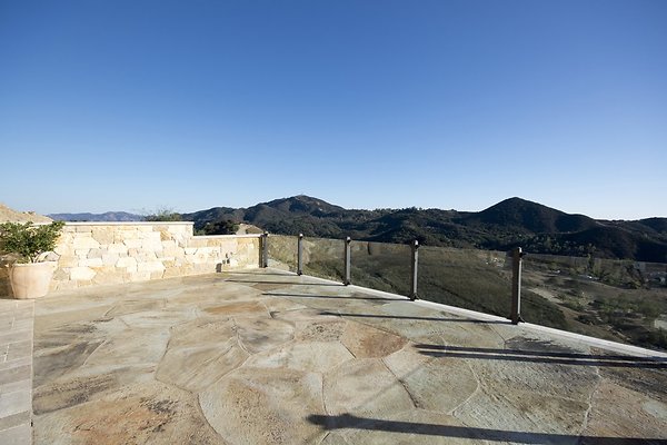 VILLA340 013 1024x1024 - ICON Locations | Malibu Rocky Oats