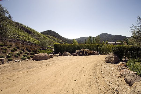 VILLA340 093 1024x1024 - ICON Locations | Malibu Rocky Oats