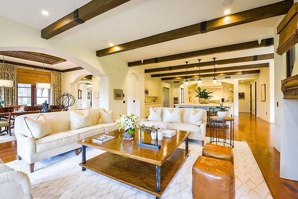 UNIVERSAL LA FILM SITESG 4