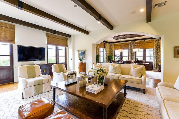 UNIVERSAL LA FILM SITESG 3