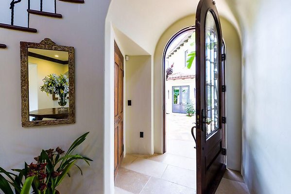 UNIVERSAL LA FILM SITESE 4