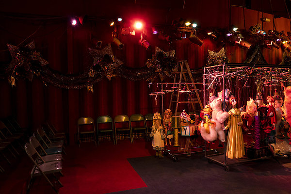 BobBarkerMarionette 20080913JH008 1