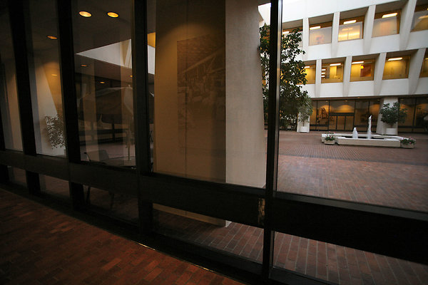 SunkistBuilding 2013-12-12 STST 050