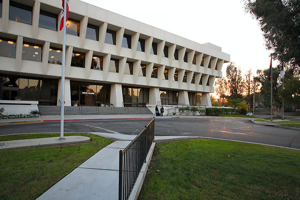 SunkistBuilding 2013-12-12 STST 003