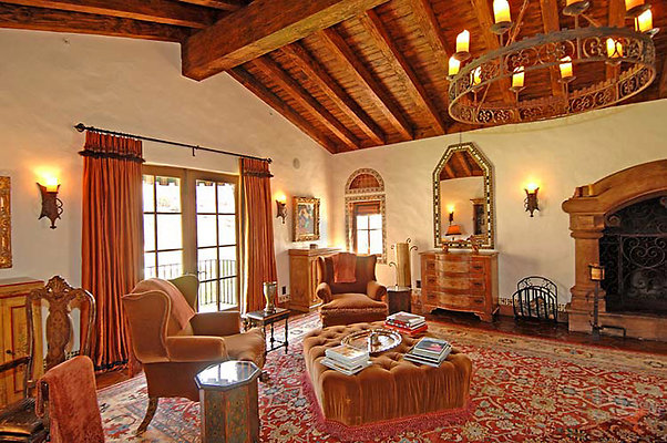 Villa 47  Master Bedroom