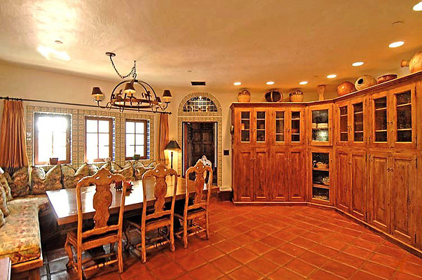 Villa 38 Breakfast Room