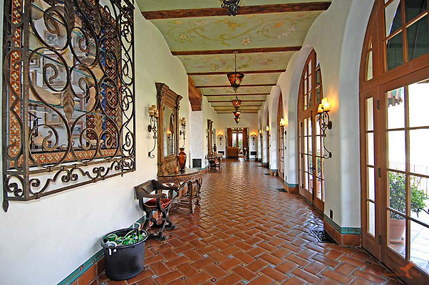 Villa 25 Downstairs Gallery