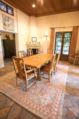 Sitting Bull 34 Dining Room