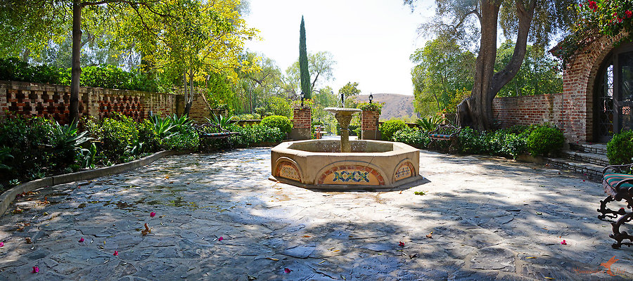 Sitting Bull 24 Pool Patio Fountain