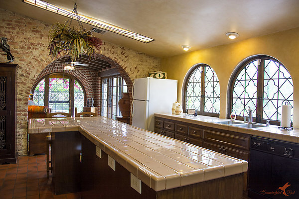 Sitting Bull 41 Kitchen